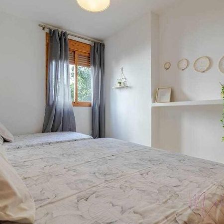 Apartamento 4 En Estadio Sevilla 8 Plazas Y Metro Esterno foto