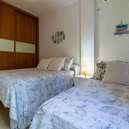Apartamento 4 En Estadio Sevilla 8 Plazas Y Metro Esterno foto
